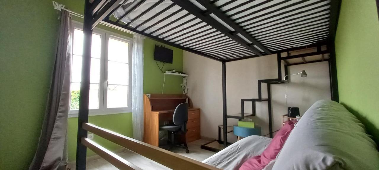 Chambre Familiale Dans Maison Au Calme Segonzac  Exterior foto